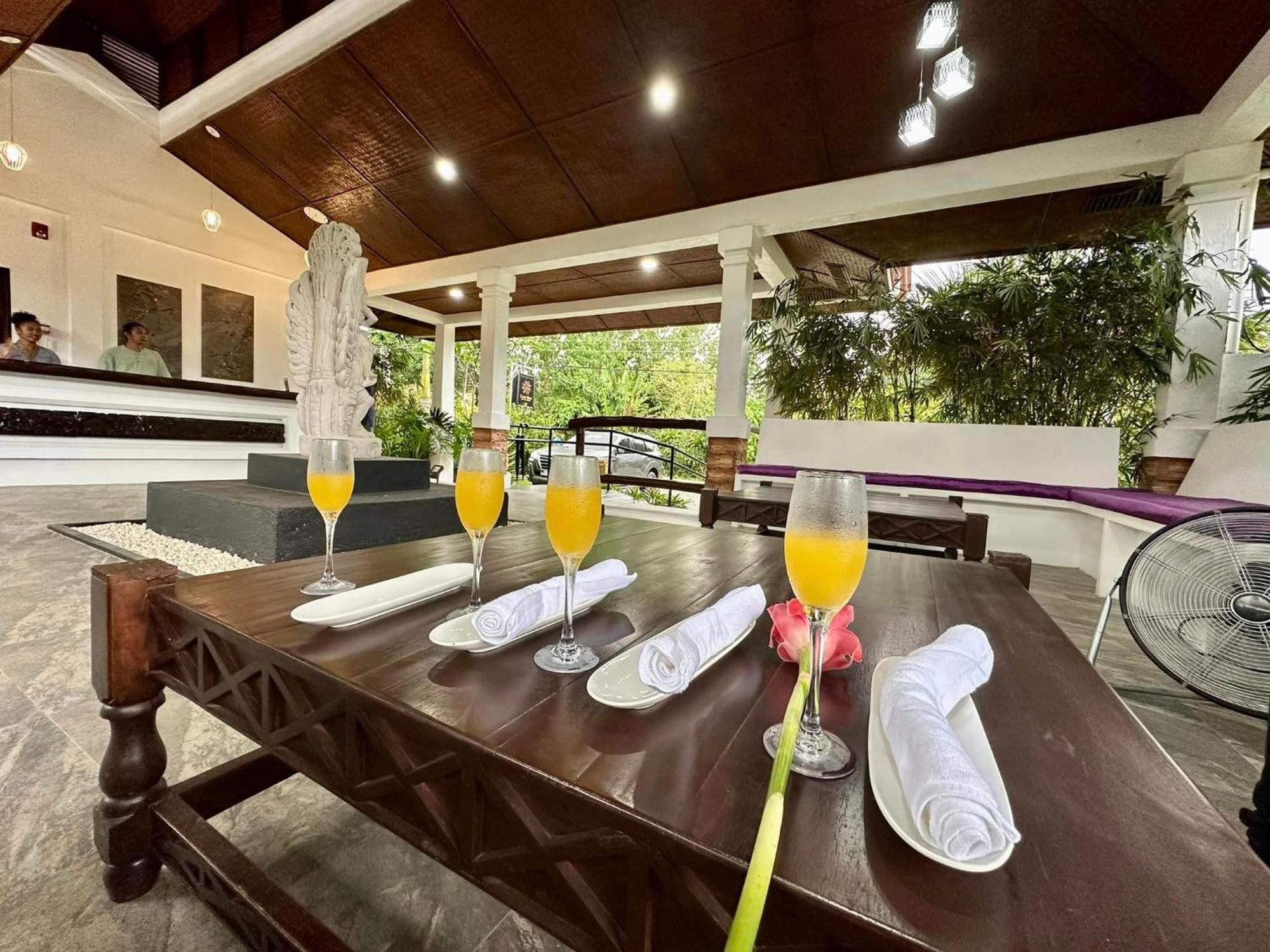 Carpe Diem Villas & Resort Puerto Princesa Exterior photo