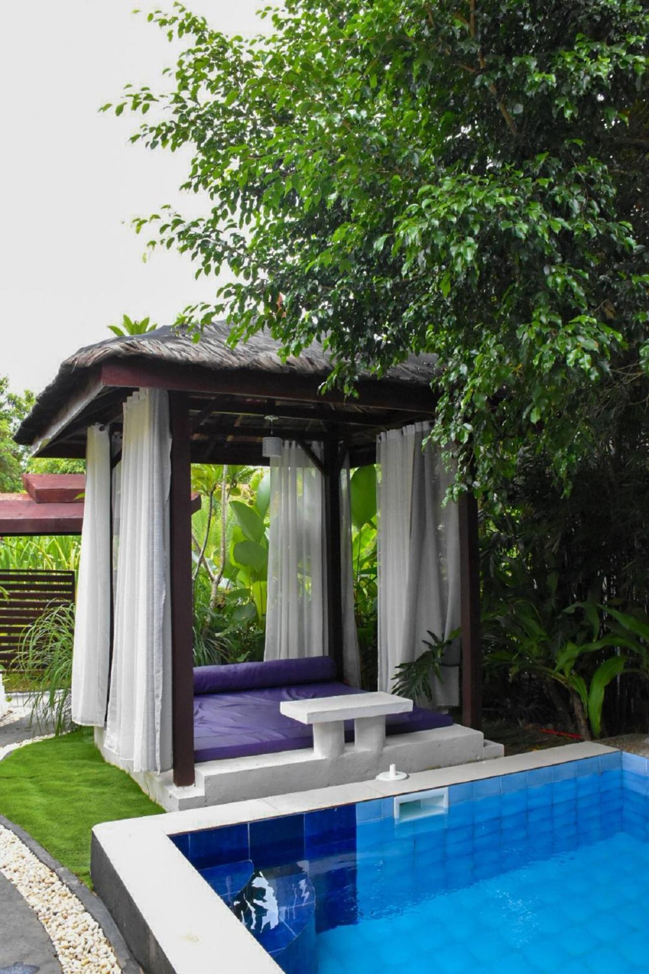 Carpe Diem Villas & Resort Puerto Princesa Exterior photo
